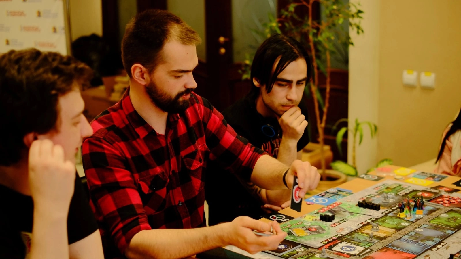 w-YJLyD7enVeoSQP0nULD0hEbUIaBDgP67Y9Ve9zLeudCaXOYQXPicKDmYNbg-_kmiLxlOY6bxqpr5b8n1MAj0Gk